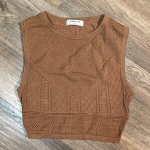 Babaton Geometric Sleeveless Knit Crop Top
